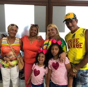 Meet your Posher, Daneya